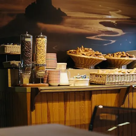 Szálloda Hotel Vert 2*