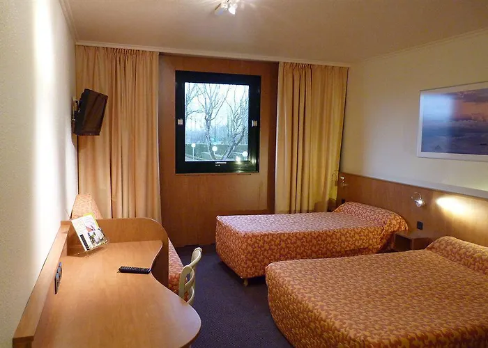 Hotell Hotel Vert 2*