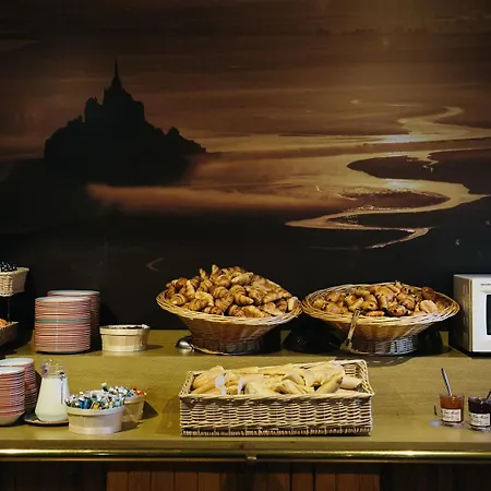 מלון Hotel Vert Mont-Saint-Michel